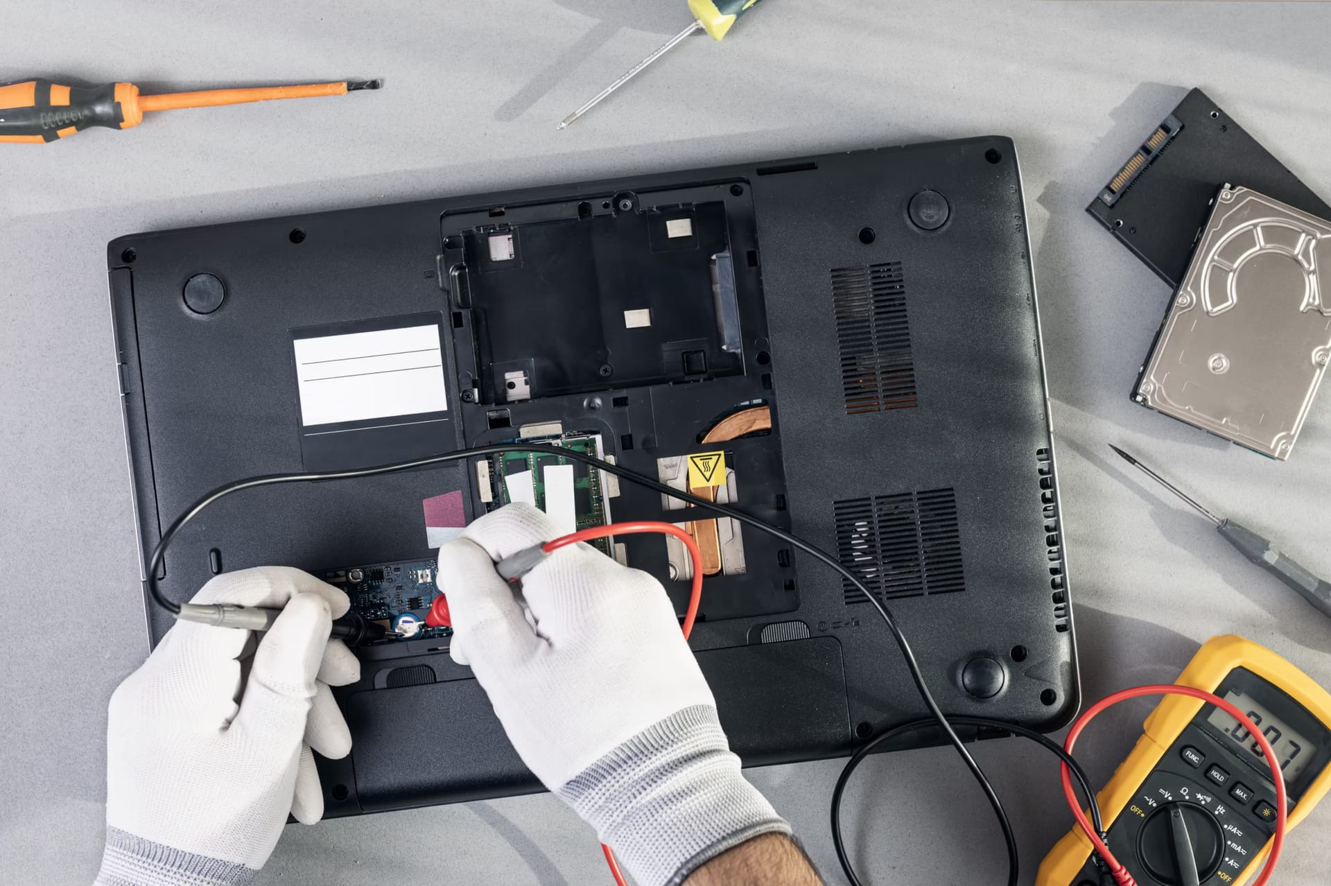 MacBook Pro Reparatur bei Magic Electronix Mühlacker